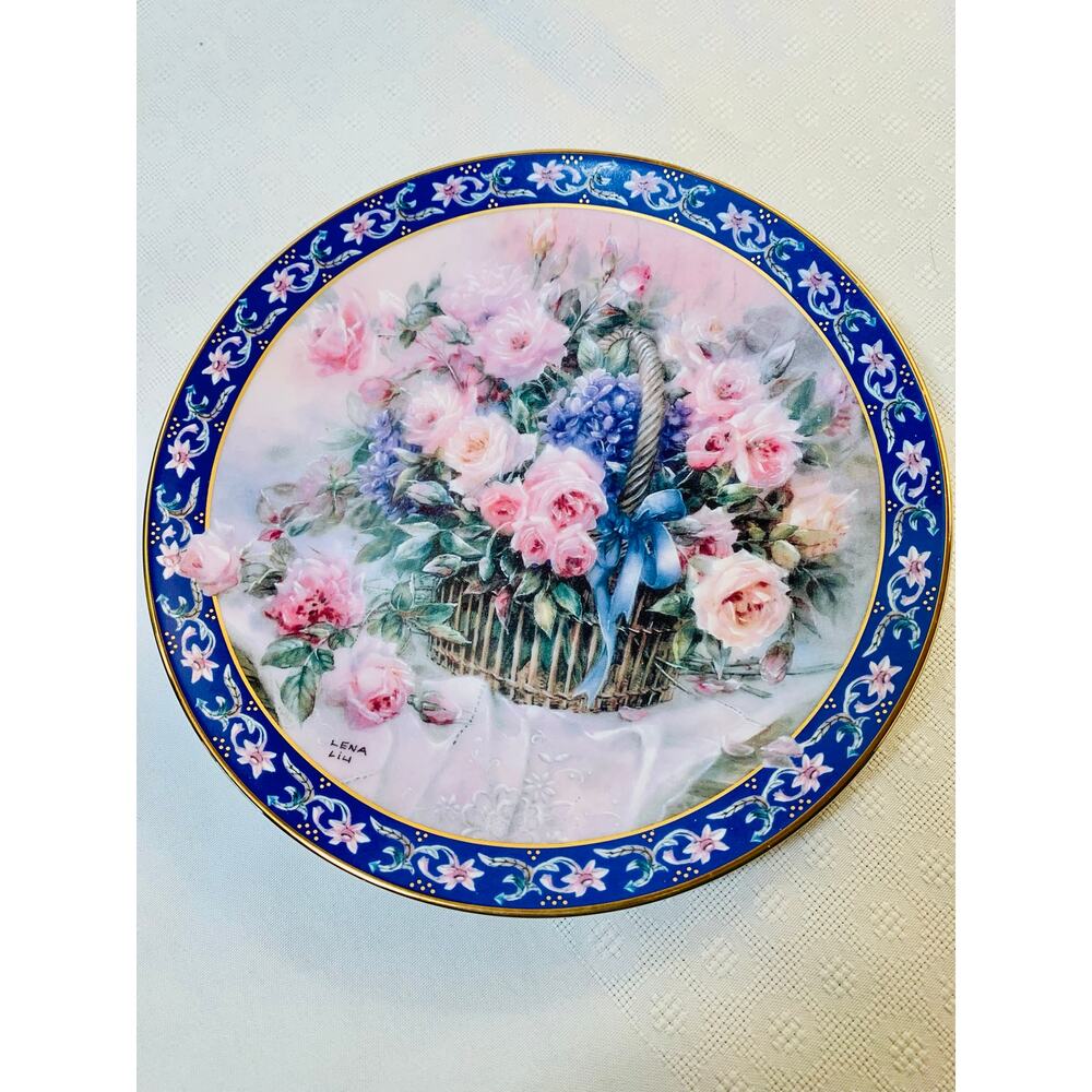 Lena Liu Collector Plate “Roses” - Picture 5 of 5